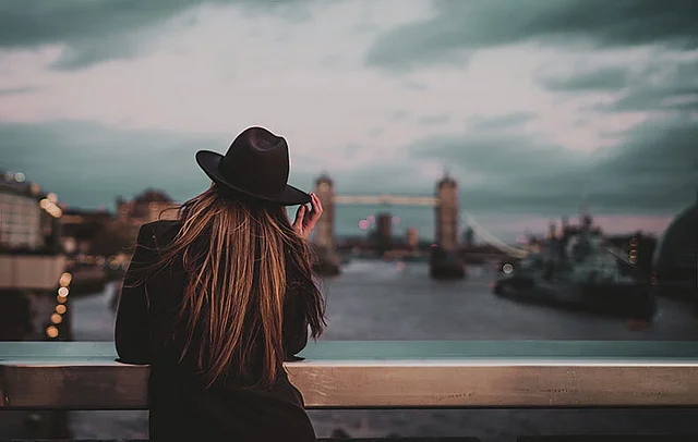 ENGLISH FOR LEISURE ENGLISH FOR LEISURE