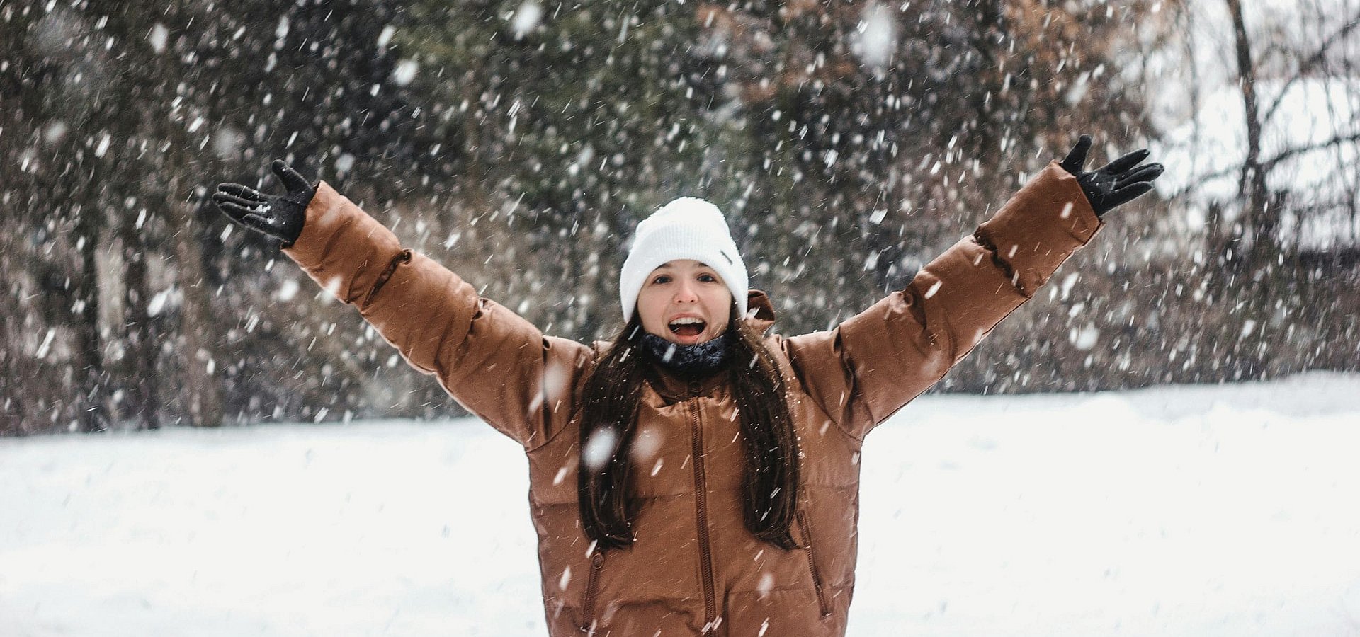 Use the winter to train your English!